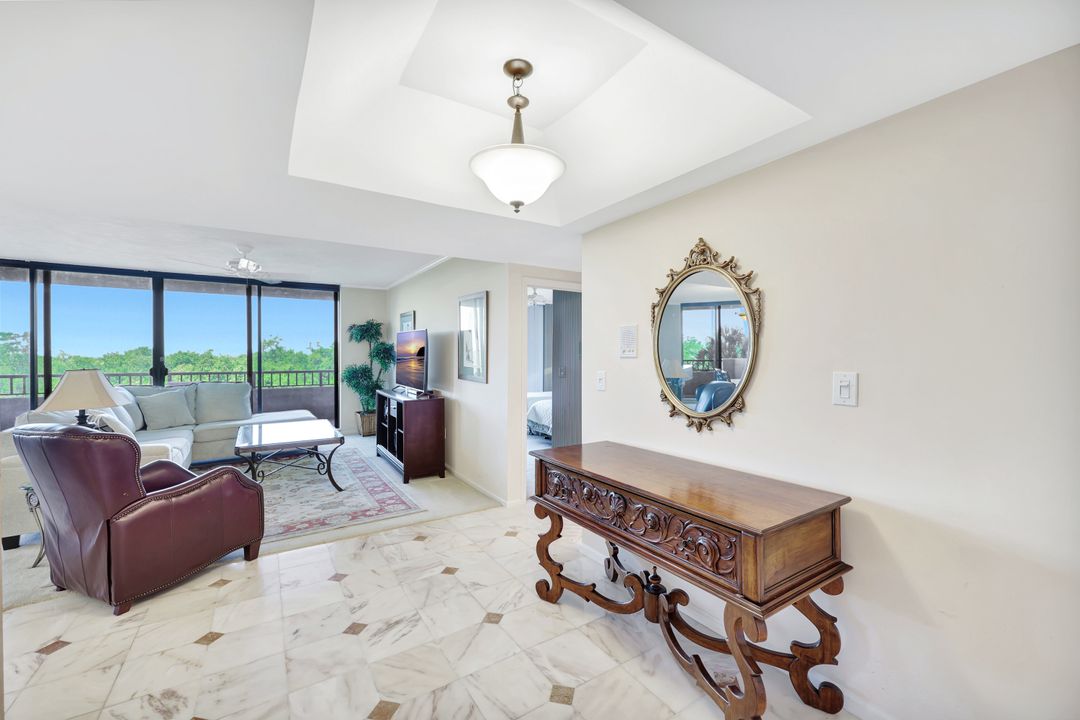 6001 Pelican Bay Blvd #202, Naples, FL 34108