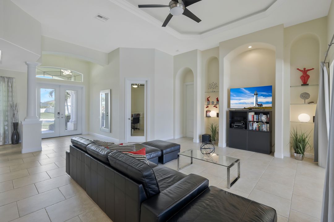 3632 SW 1st Pl, Cape Coral, FL 33914
