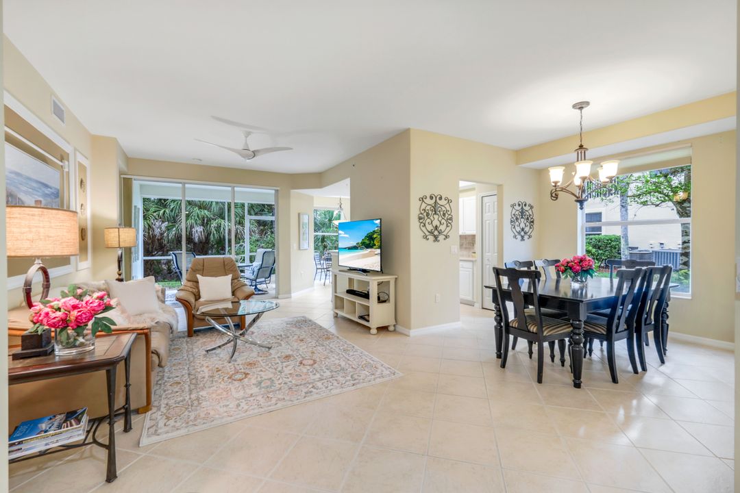1445 Tiffany Ln #202, Naples, FL 34105