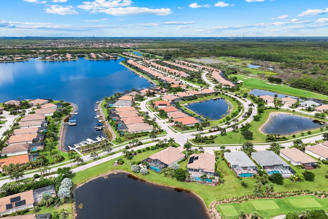 9180 Ores Cir, Naples, FL 34120