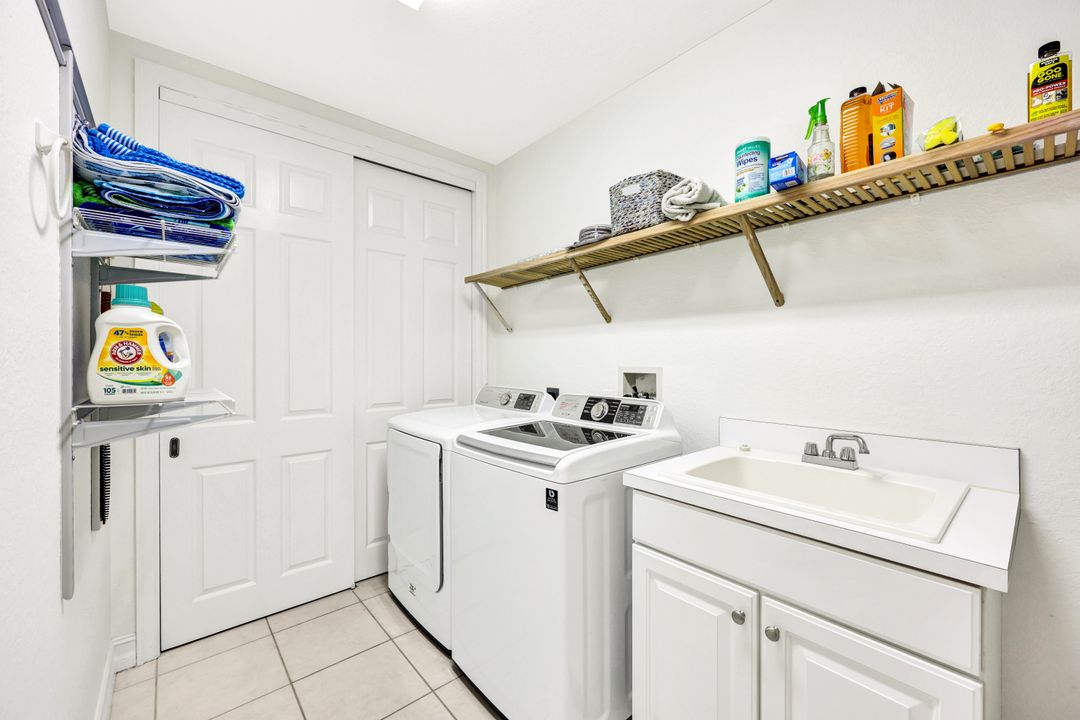 5994 Trophy Dr #1202, Naples, FL 34110