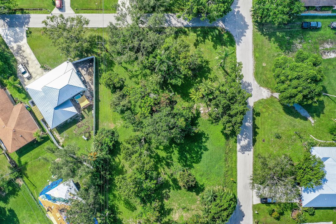 808 Sunset Vista Dr, Fort Myers, FL 33919