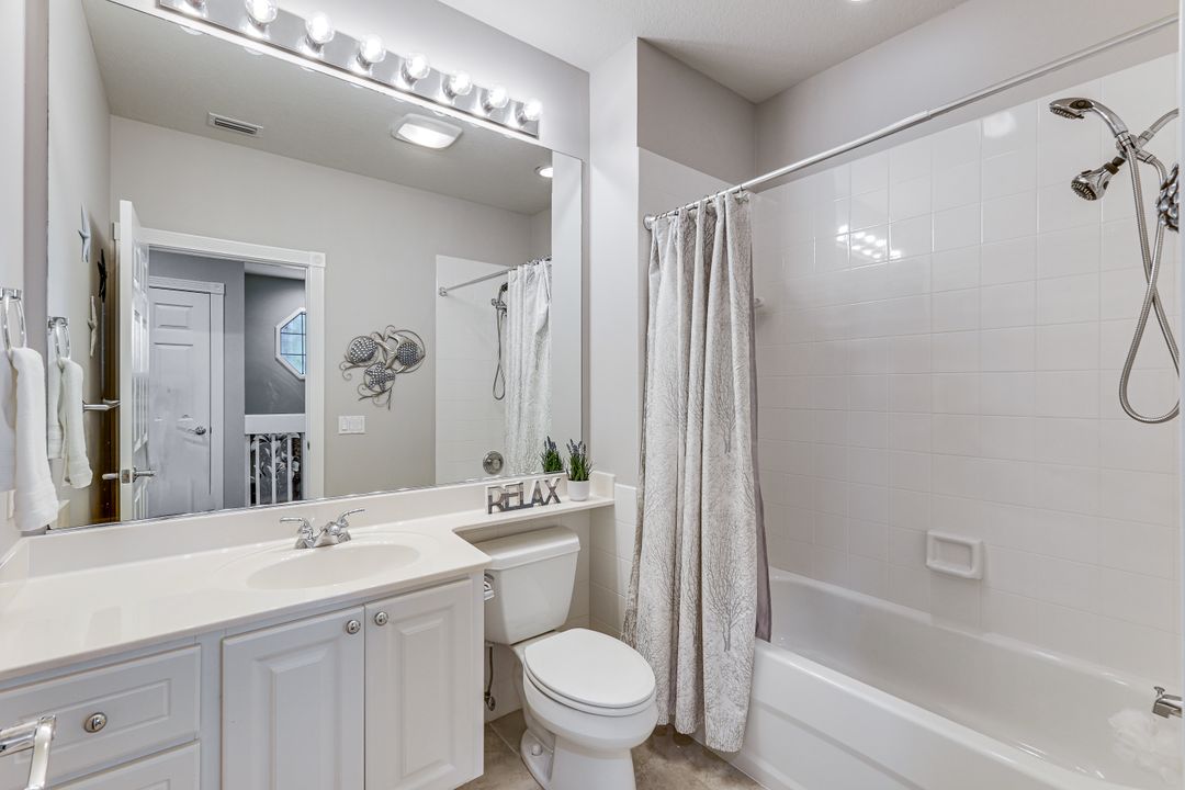 15400 Almaco Cir, Bonita Springs, FL 34135