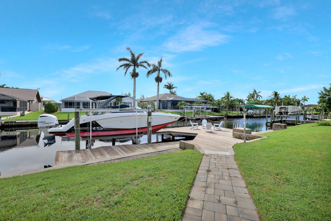 5143 SW 3rd Ave, Cape Coral, FL 33914