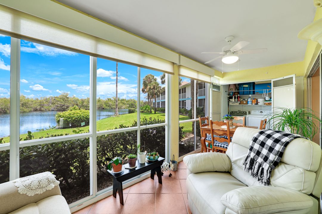 1335 Mainsail Dr #1304, Naples, FL 34114