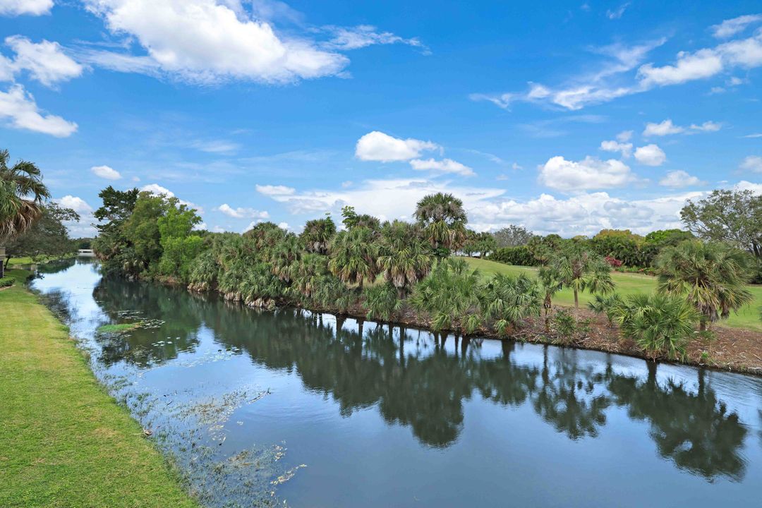 817 Palm View Dr #12, Naples, FL 34110
