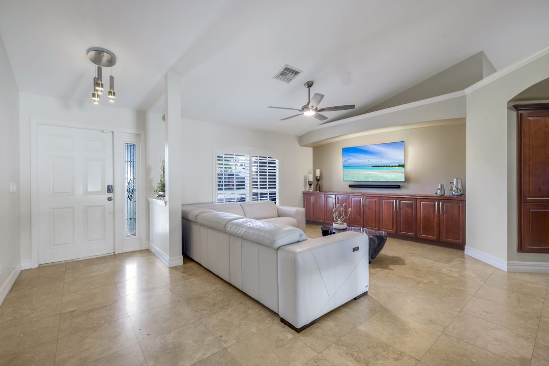 4312 SW 25th Pl, Cape Coral, FL 33914