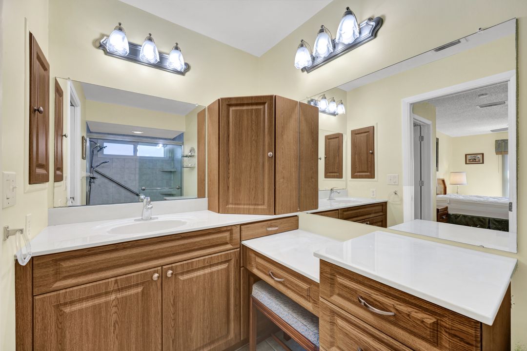 9857 Owlclover St, Fort Myers, FL 33919