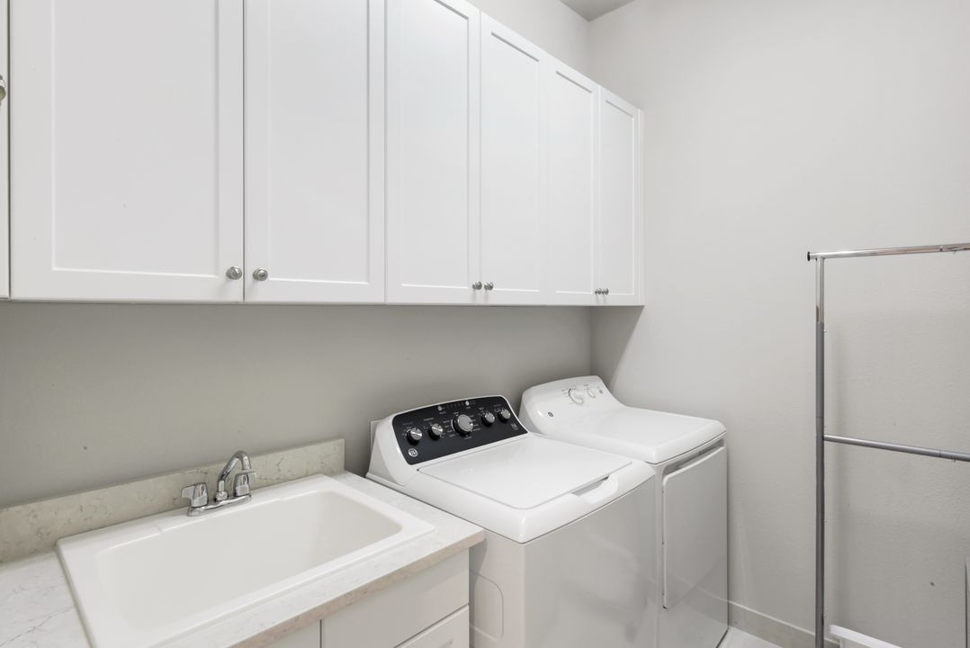 28558 Lobos Cir, Bonita Springs, FL 34135