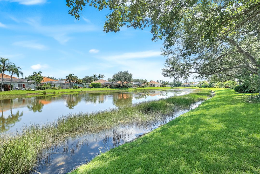 5129 Inagua Way, Naples, FL 34119