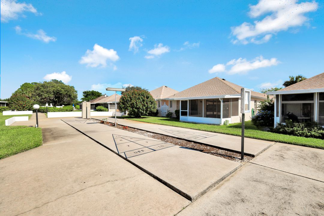 321 Dania St, Lehigh Acres, FL 33936