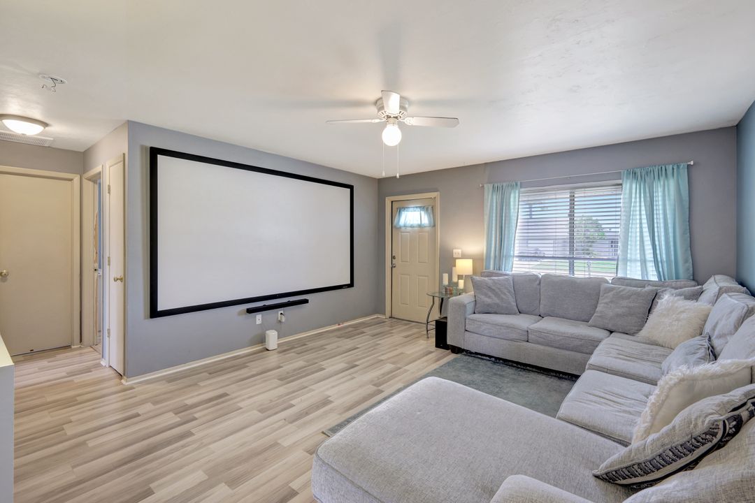 7481 Pebble Beach Rd, Fort Myers, FL 33967
