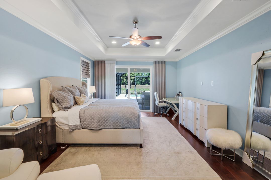 9238 Ores Cir, Naples, FL 34120