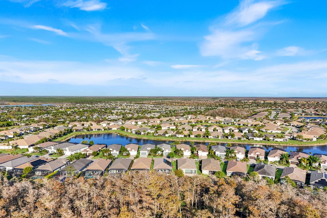 28560 Twain Dr, Bonita Springs, FL 34135