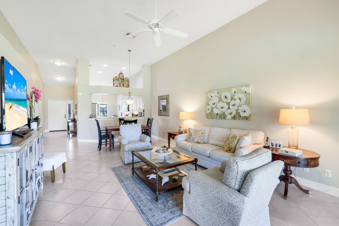 2385 Harmony Ln #204, Naples, FL 34109