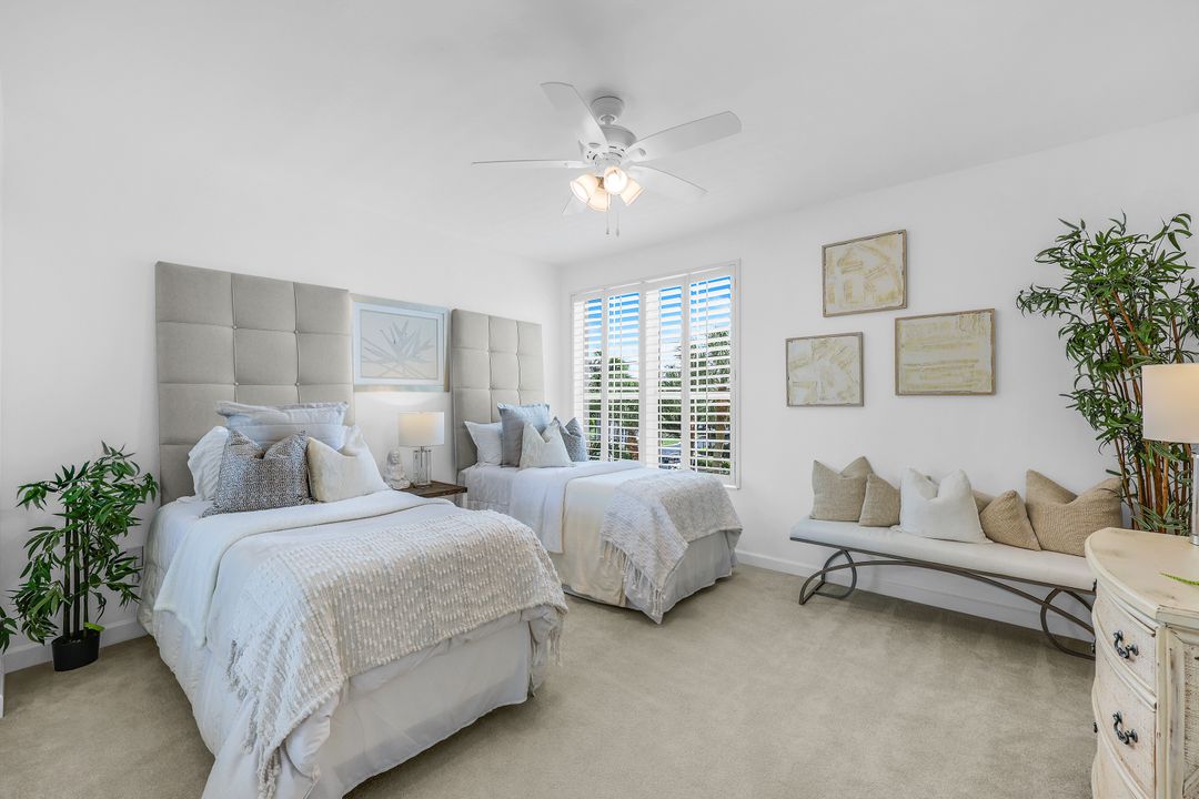 315 Dunes Blvd #201, Naples, FL 34110