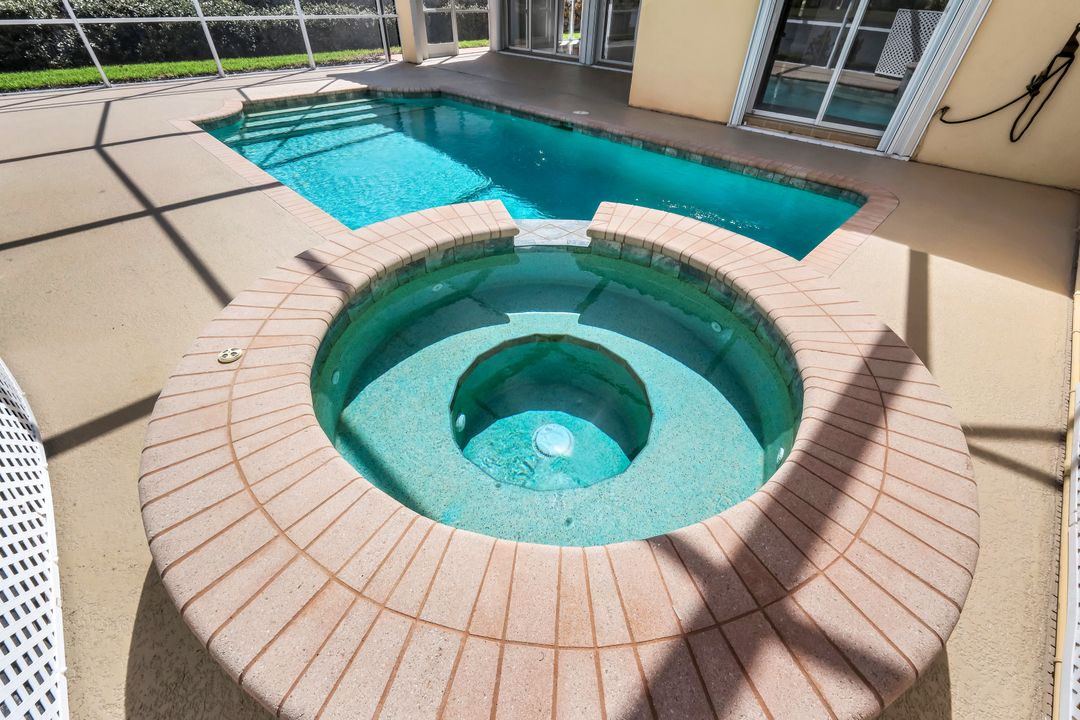 3759 Whidbey Way, Naples, FL 34119