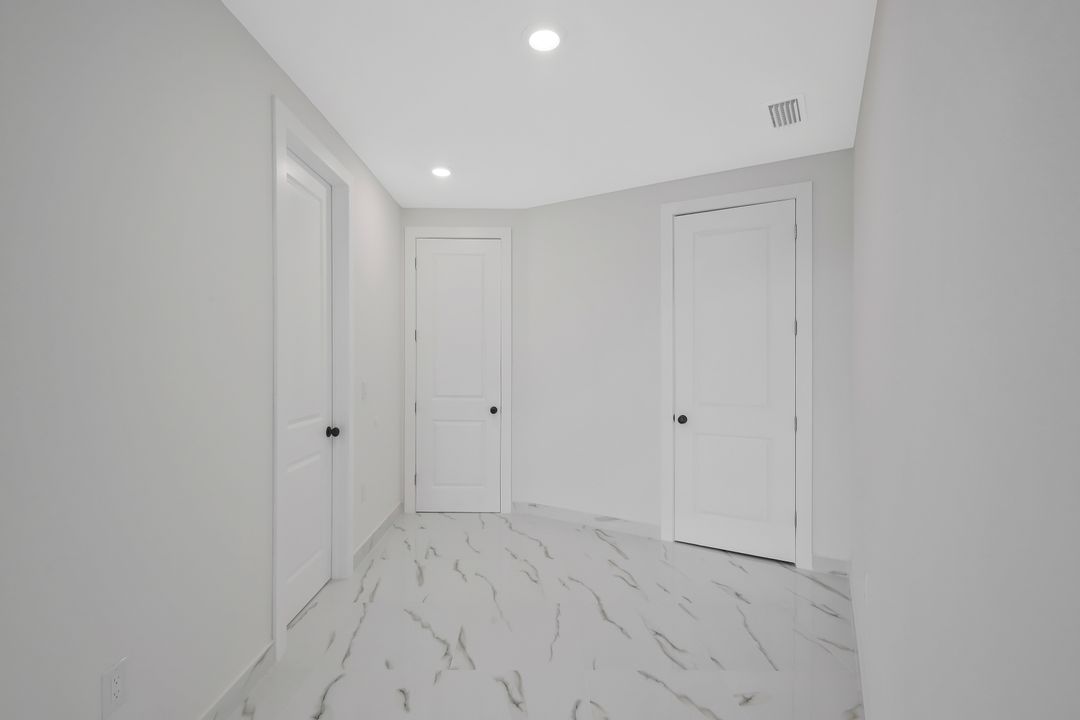 3505 NW 44th Ave, Cape Coral, FL 33993