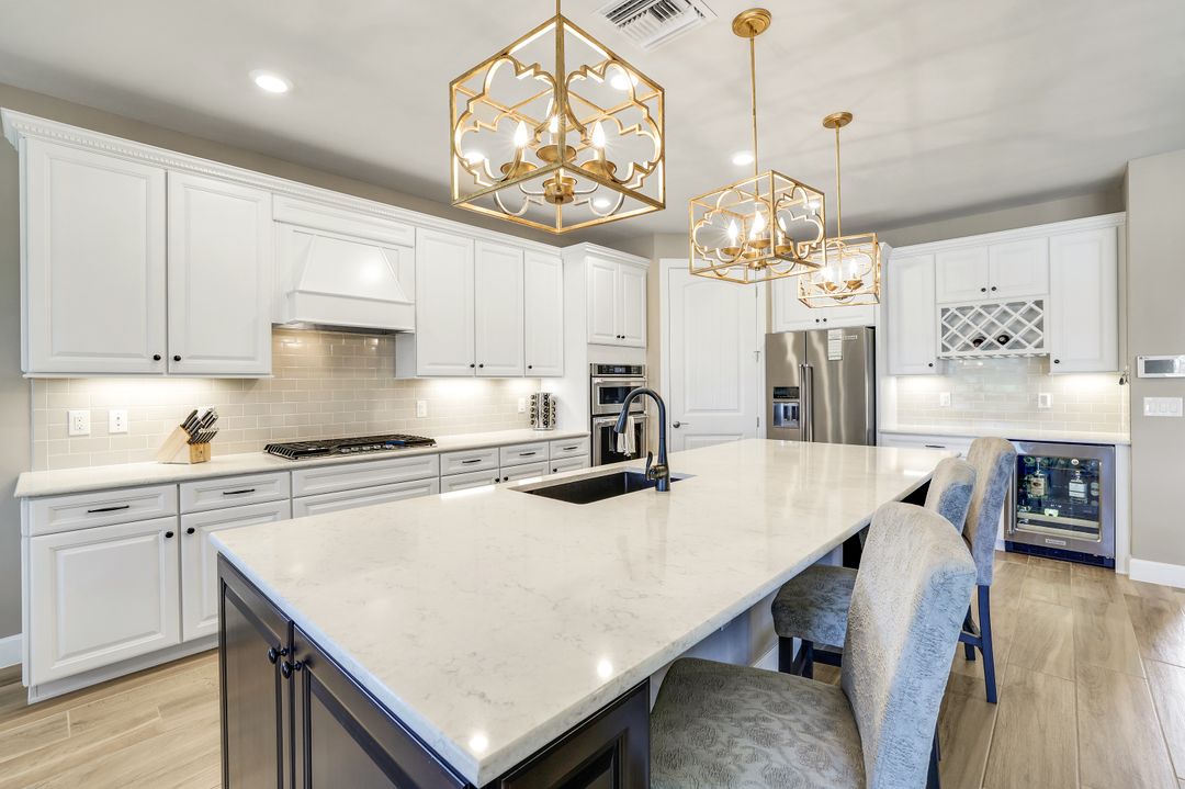 9373 Surfbird Ct, Naples, FL 34120