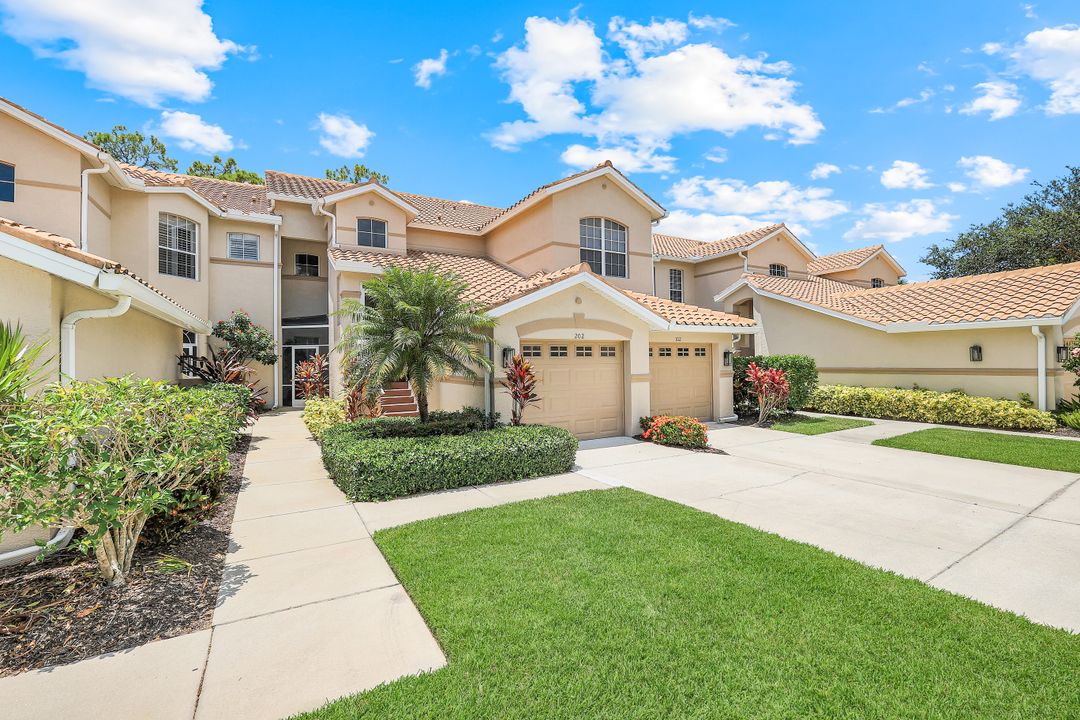 8488 Radcliffe Terrace #102, Naples, FL 34120