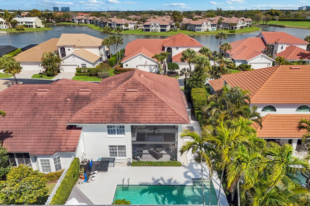 2128 Paget Cir, Naples, FL 34112