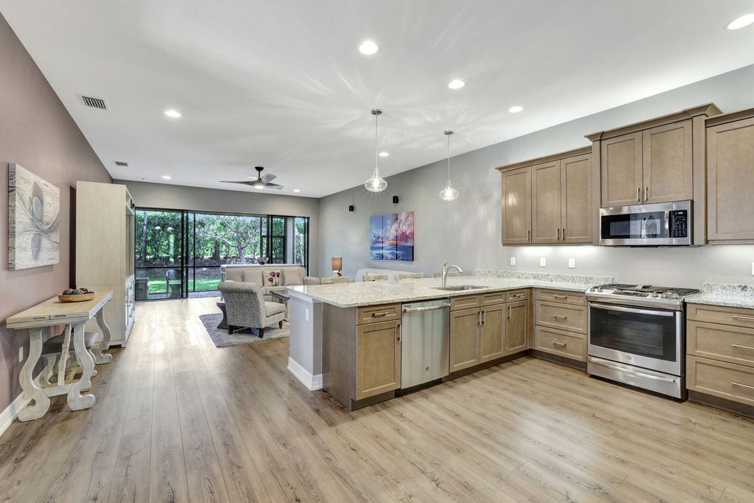 4462 Crimson Ave, Naples, FL 34119