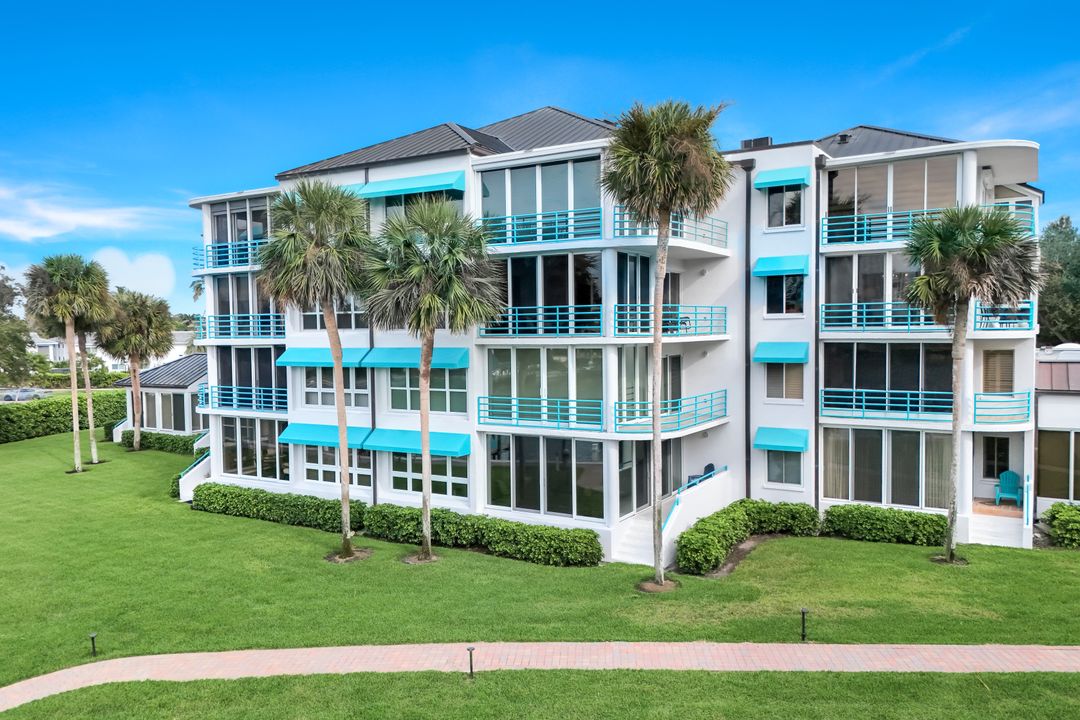 355 Park Shore Dr #1-134, Naples, FL 34103