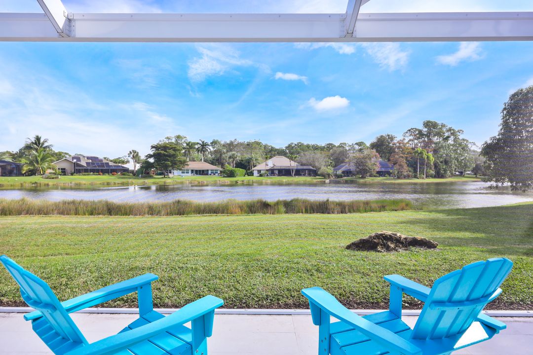 2218 Kings Lake Blvd, Naples, FL 34112