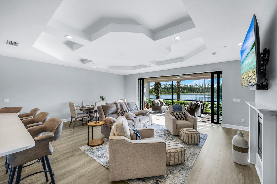 9641 Montelanico Loop #103, Naples, FL 34119