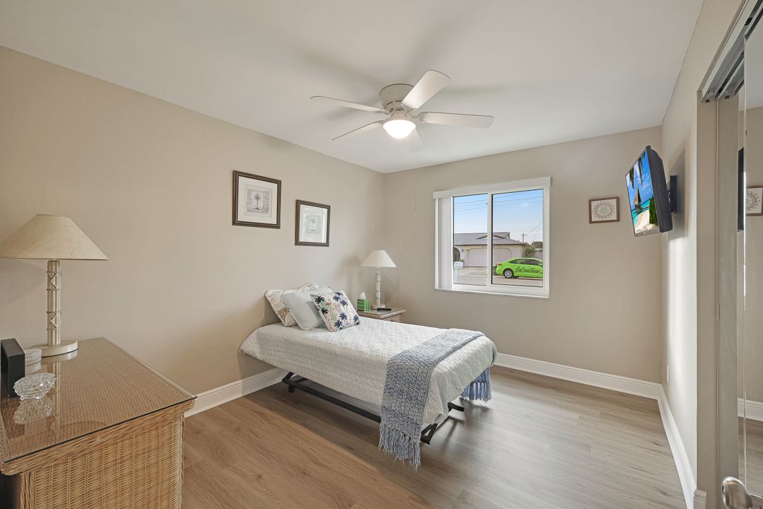 1751 Lakeview Blvd, North Fort Myers, FL 33903