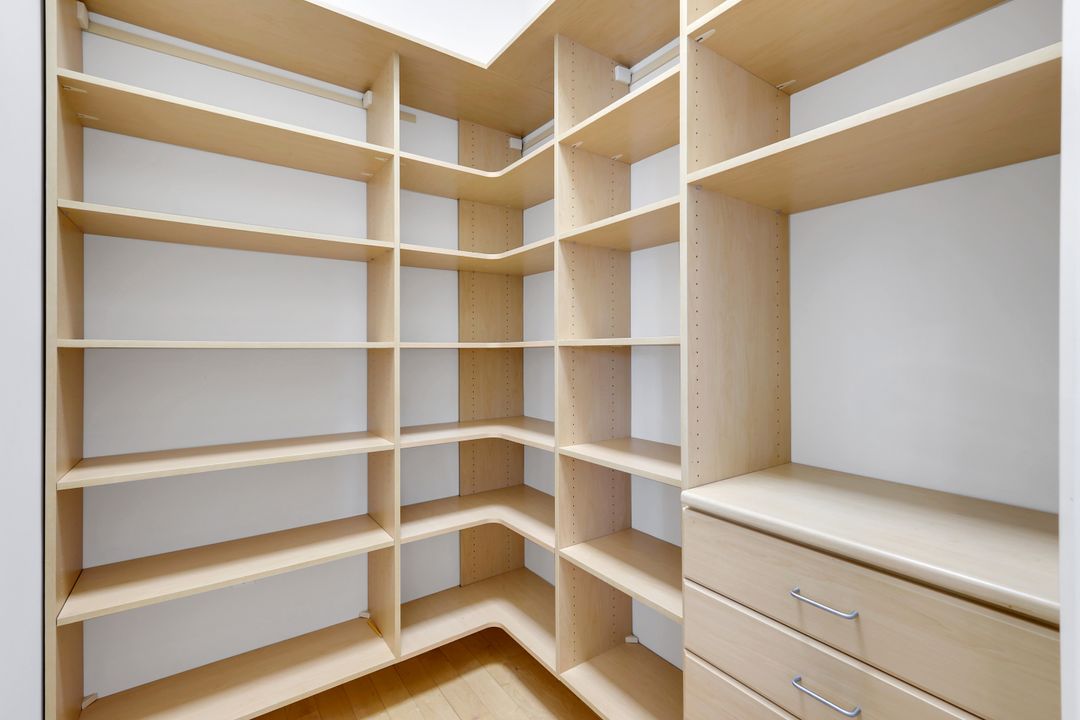 1450 Gulfstar Dr S, Naples, FL 34112