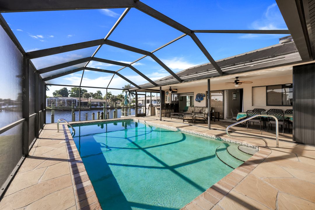 101 SW 50th St, Cape Coral, FL 33914