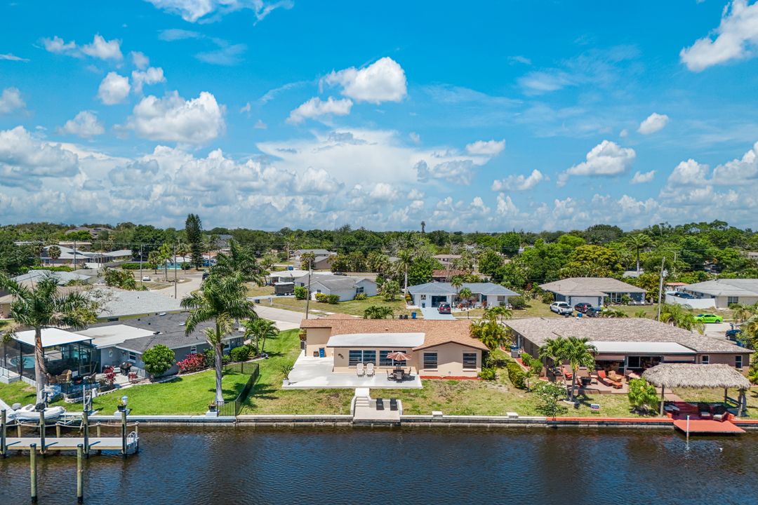 4530 Vinsetta Ave, North Fort Myers, FL 33903