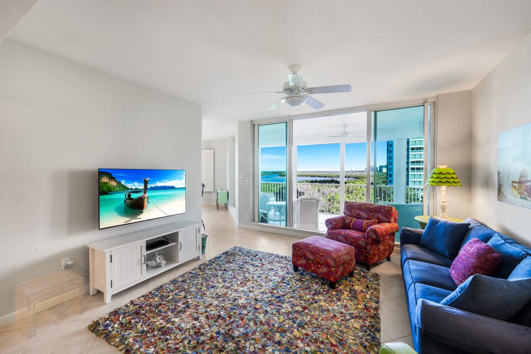 325 Dunes Blvd #605, Naples, FL 34110