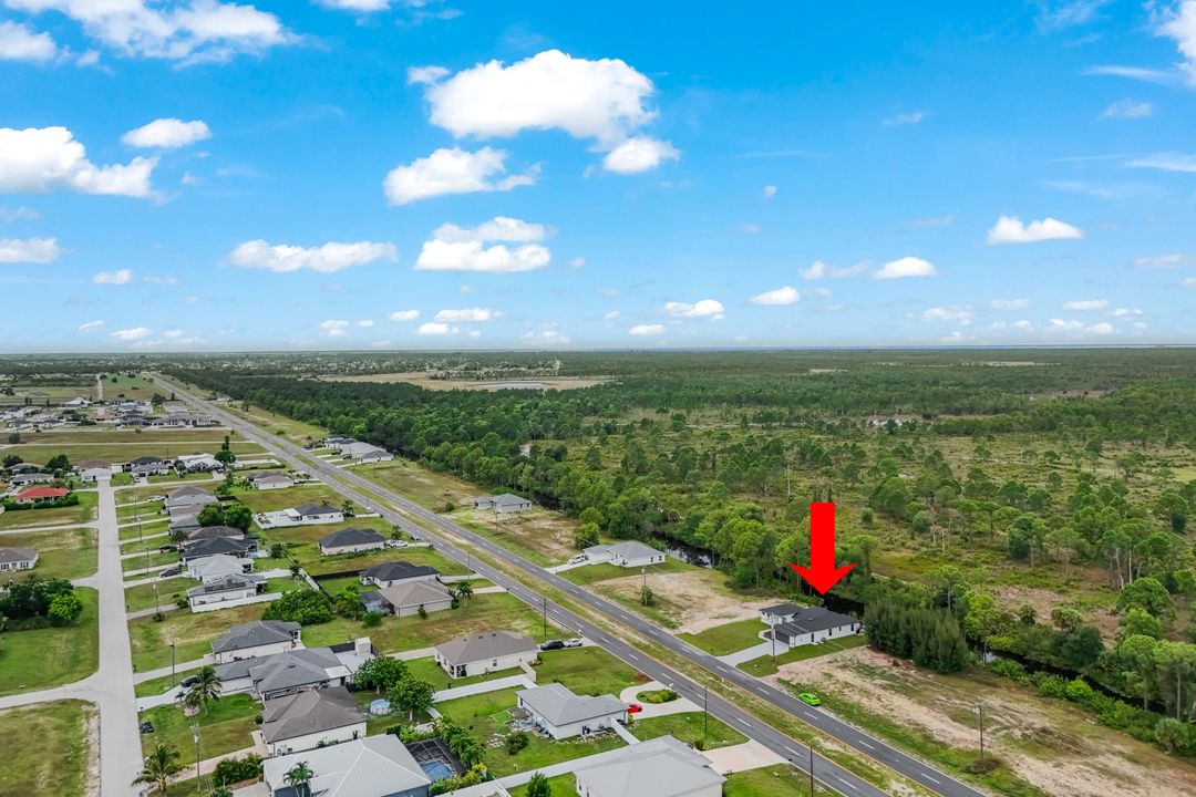 523 Wilmington Pkwy, Cape Coral, FL 33993