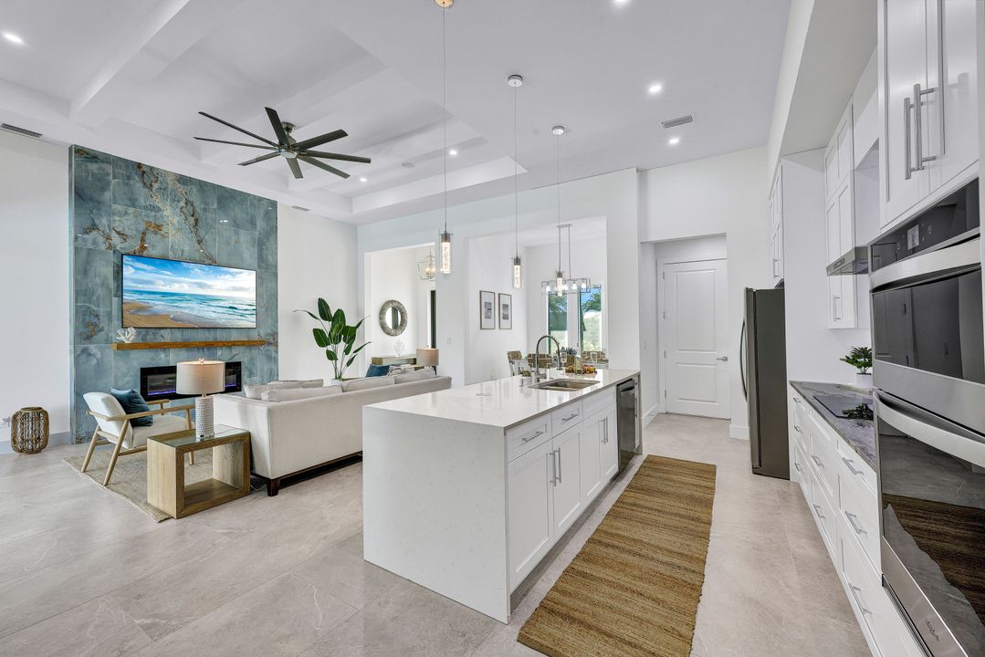 23 NE 8th Terrace, Cape Coral, FL 33909