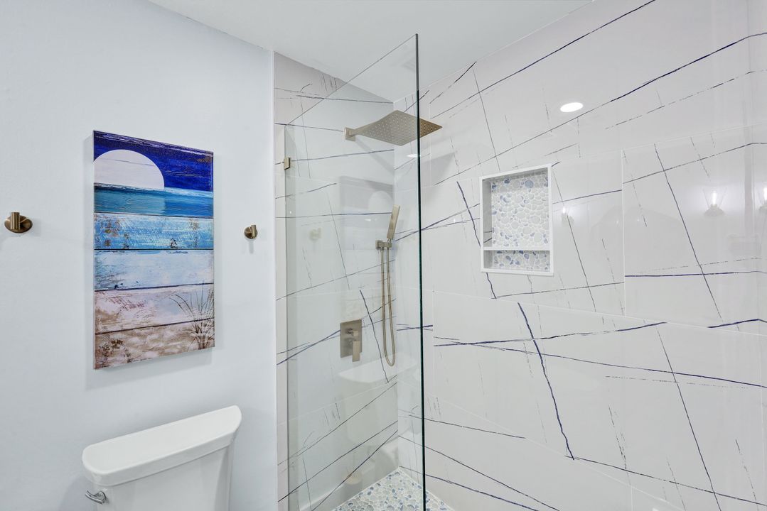 318 Castaways St, Marco Island, FL 34145