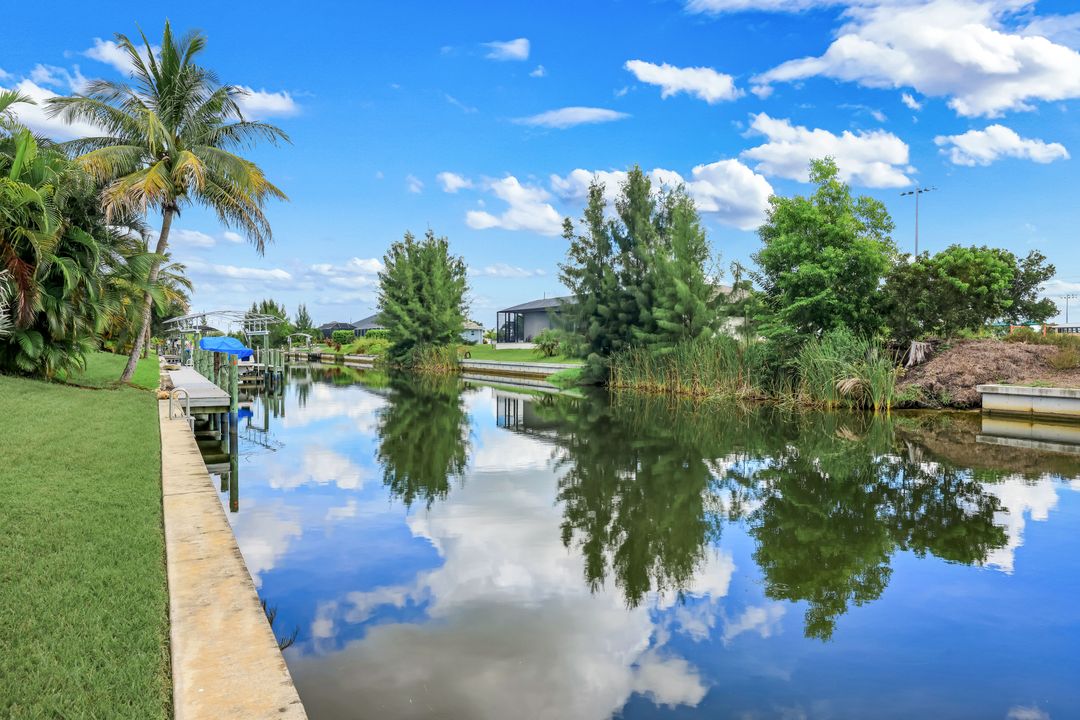 2627 SW 17th Pl, Cape Coral, FL 33914