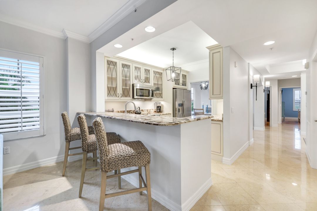 401 Bayfront Pl #3301, Naples, FL 34102