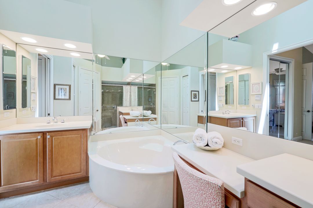 19680 Marino Lake Cir #2404, Miromar Lakes, FL 33913