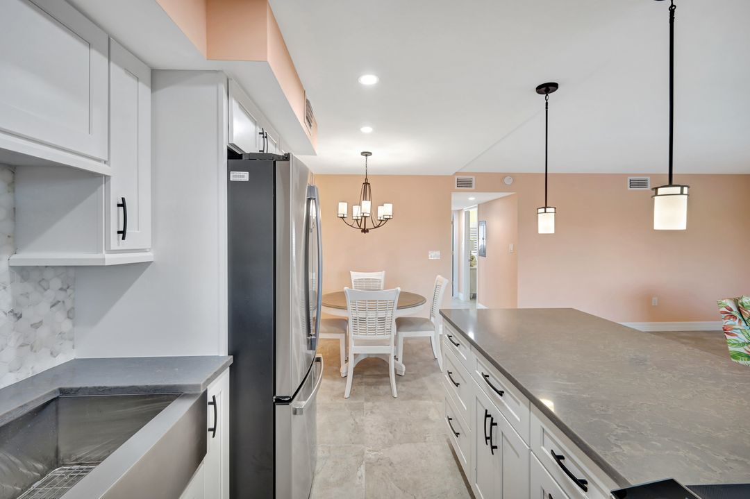 1610 Middle Gulf Dr #B3, Sanibel, FL 33957