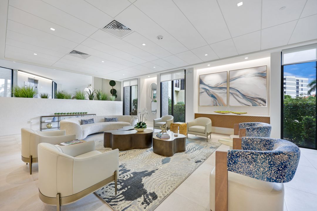 3115 Gulf Shore Blvd N #112 S, Naples, FL 34103