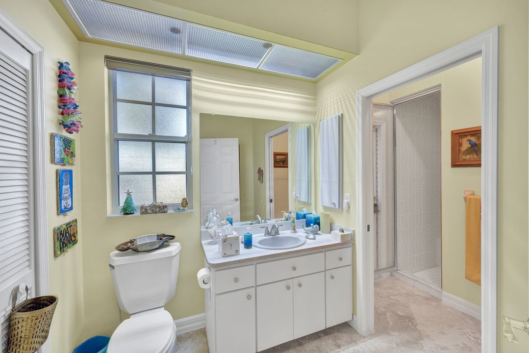 907 SW 51st Terrace, Cape Coral, FL 33914