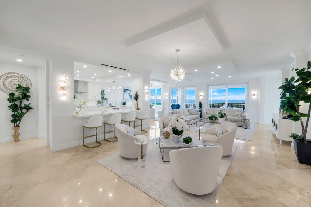 275 Indies Way #1503, Naples, FL 34110