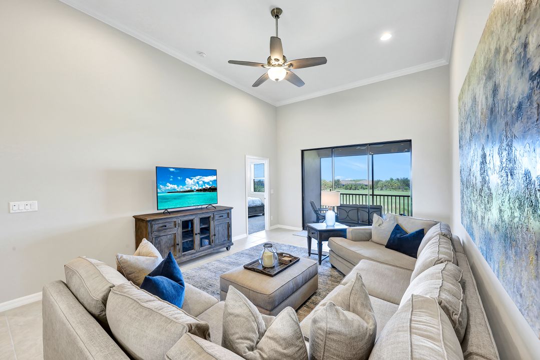 9389 Pocida Ct #203, Naples, FL 34119