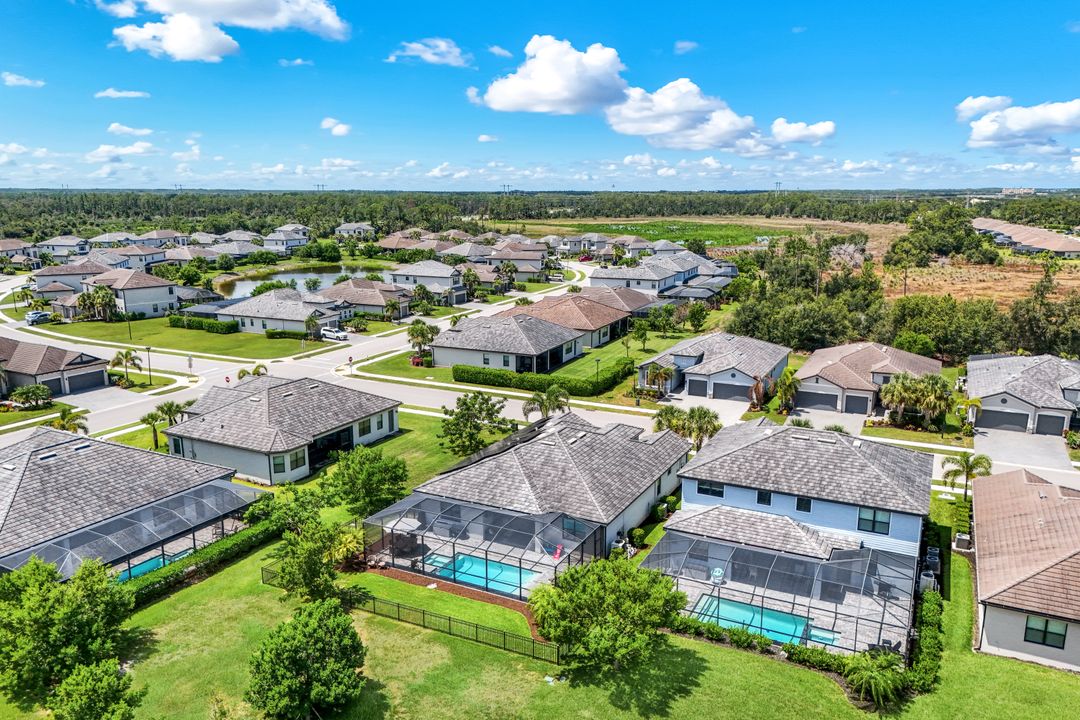 11591 Canopy Loop, Miromar Lakes, FL 33913