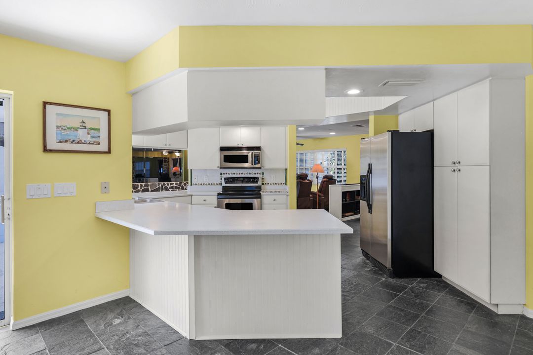 6029 Higgins Ave, Fort Myers, FL 33905