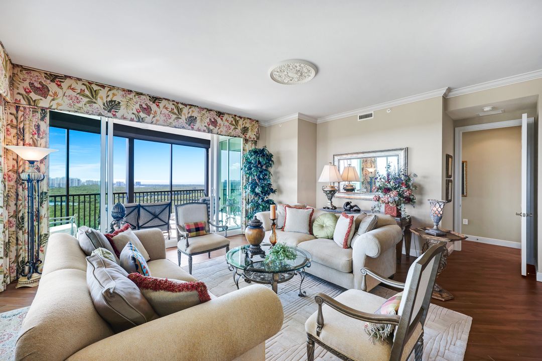 455 Cove Tower Dr #1701, Naples, FL 34110
