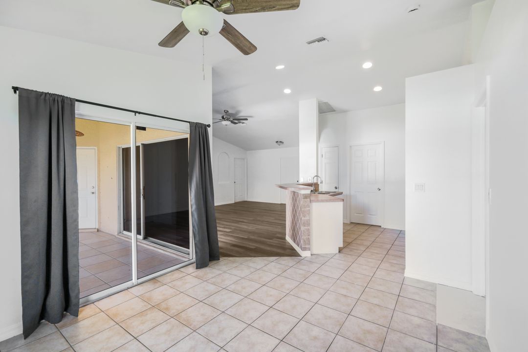 726 SW 12th St, Cape Coral, FL 33991