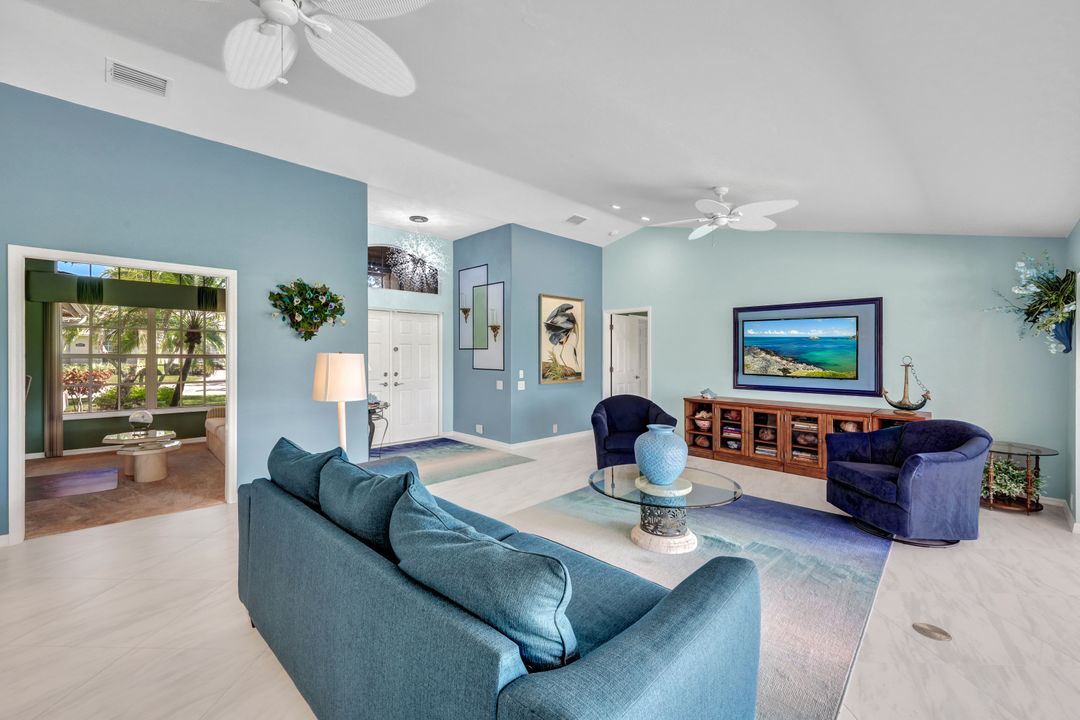 13280 Bridgeford Ave, Bonita Springs, FL 34135